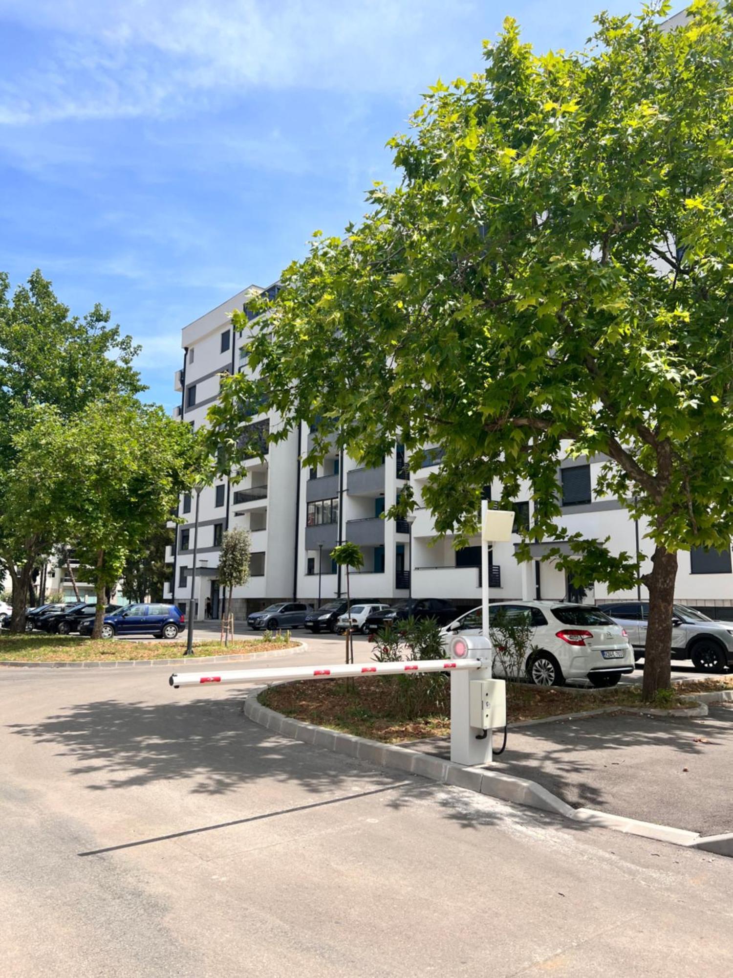 Lux Nina Apartment